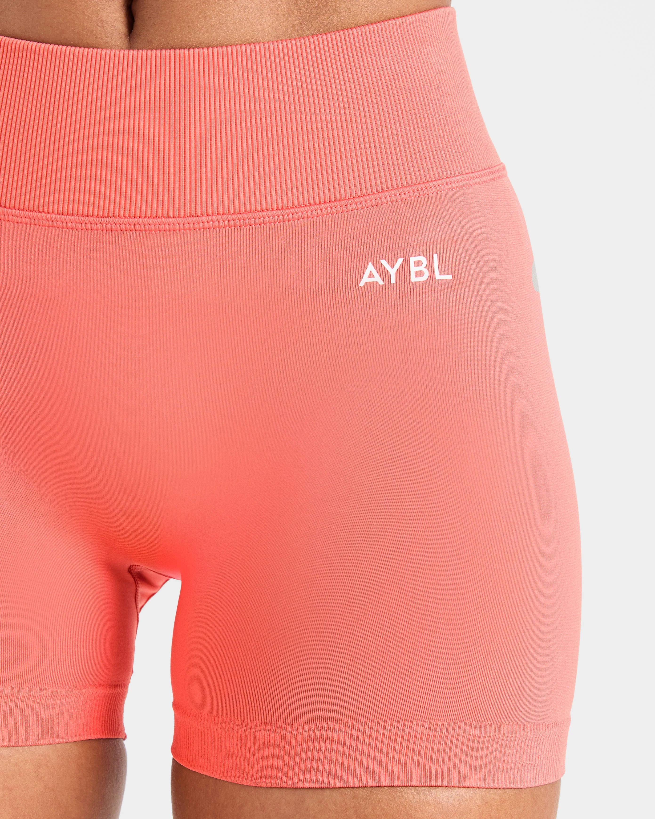 Adapt Seamless Shorts | 4.5" - Summer Perzik - Image 5