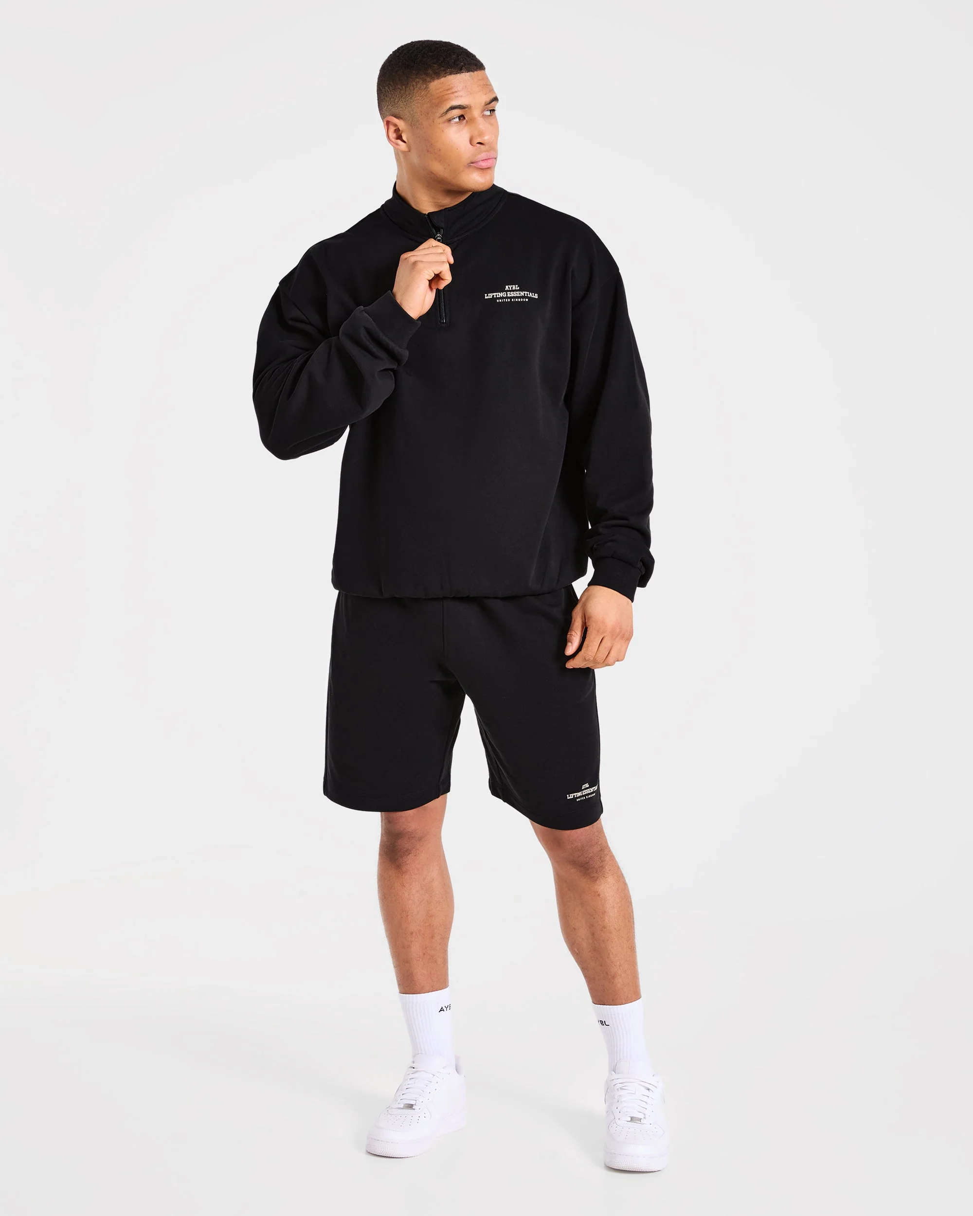 Apex Lifting Essentials Shorts - Zwart/Crème - Image 7