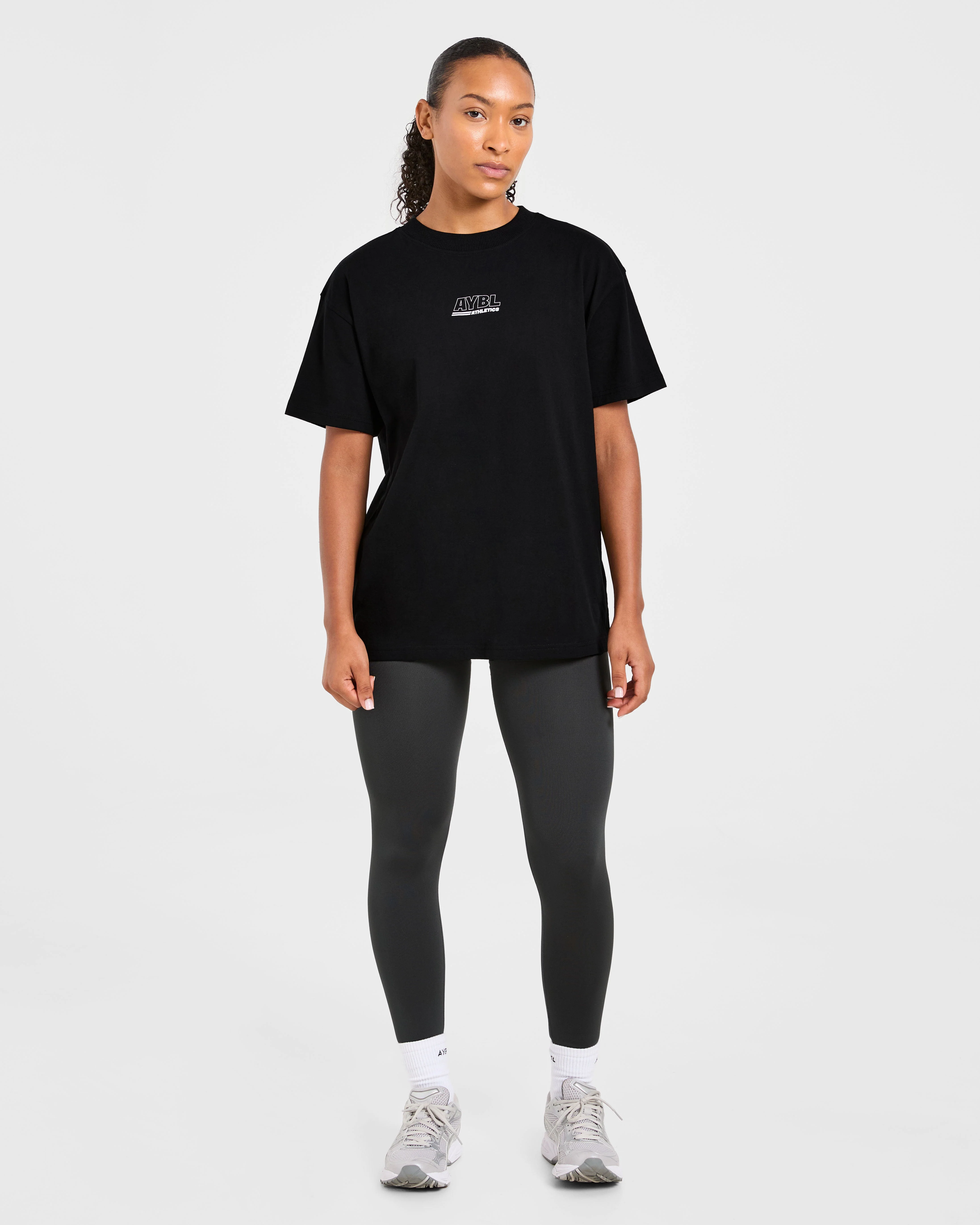 Athletics Track Oversized T Shirt - Zwart/Wit - Image 3