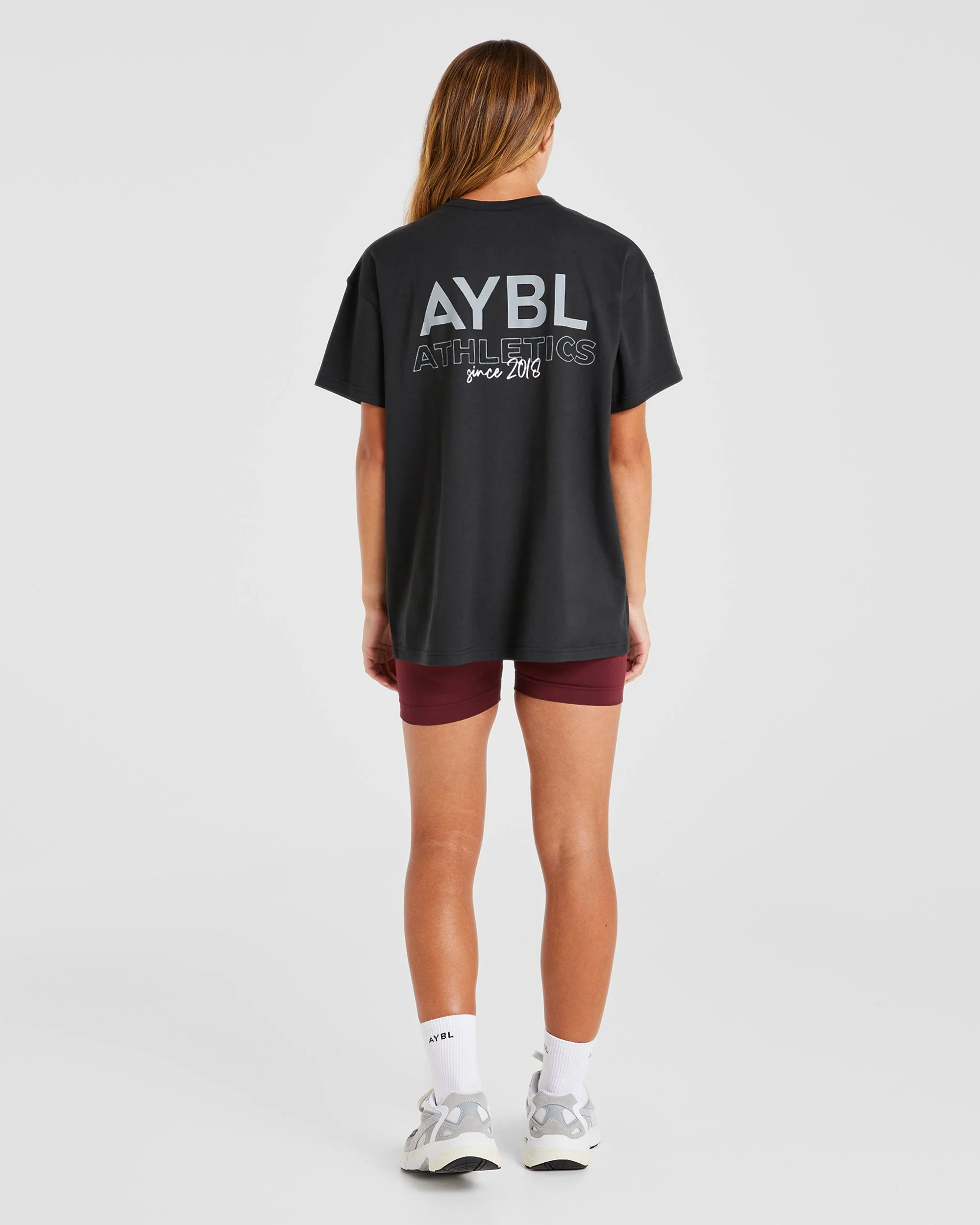 AYBL Athletics Oversized T Shirt - Zwart - Image 3