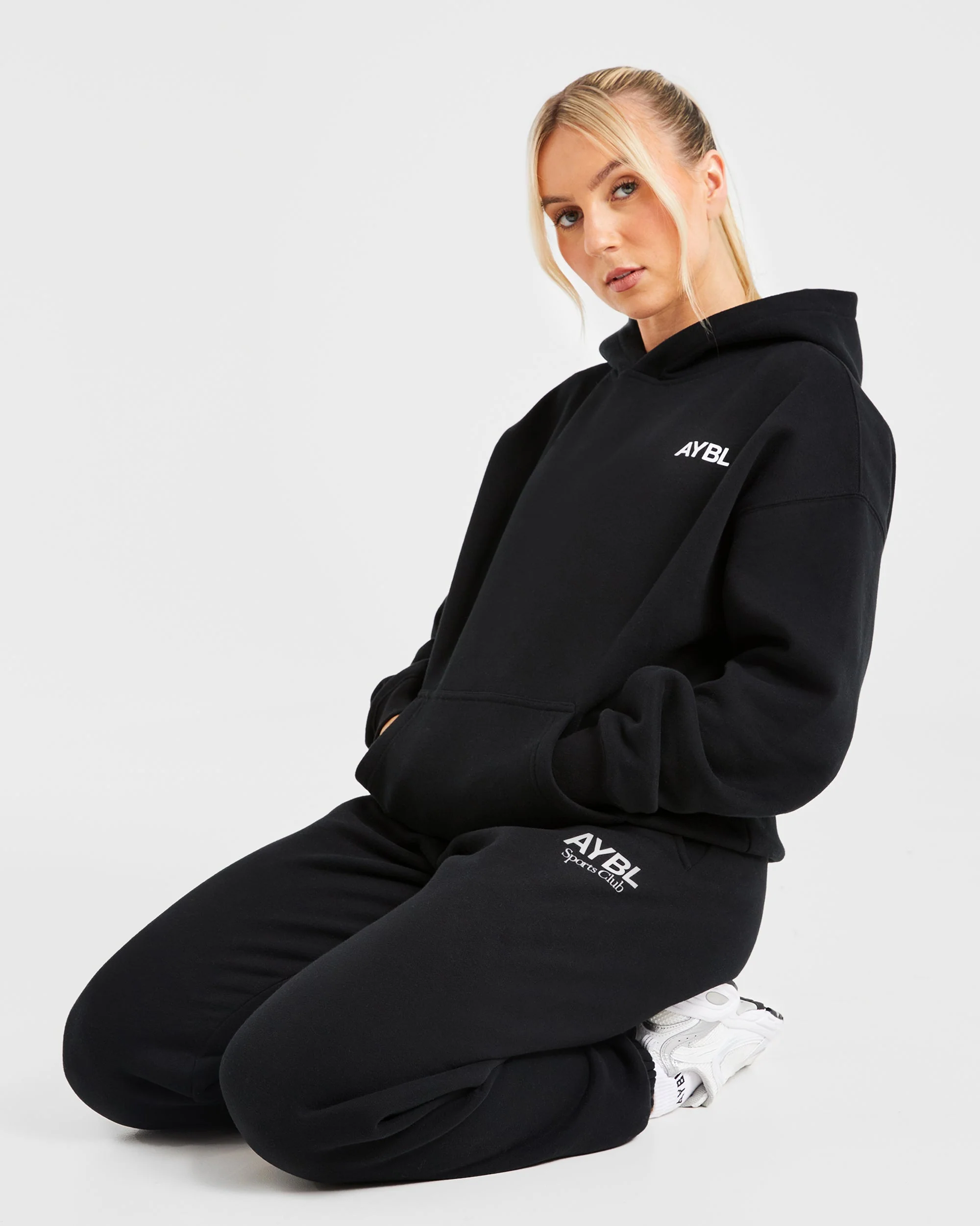 AYBL Sports Club Oversized Hoodie - Zwart/Wit - Image 8