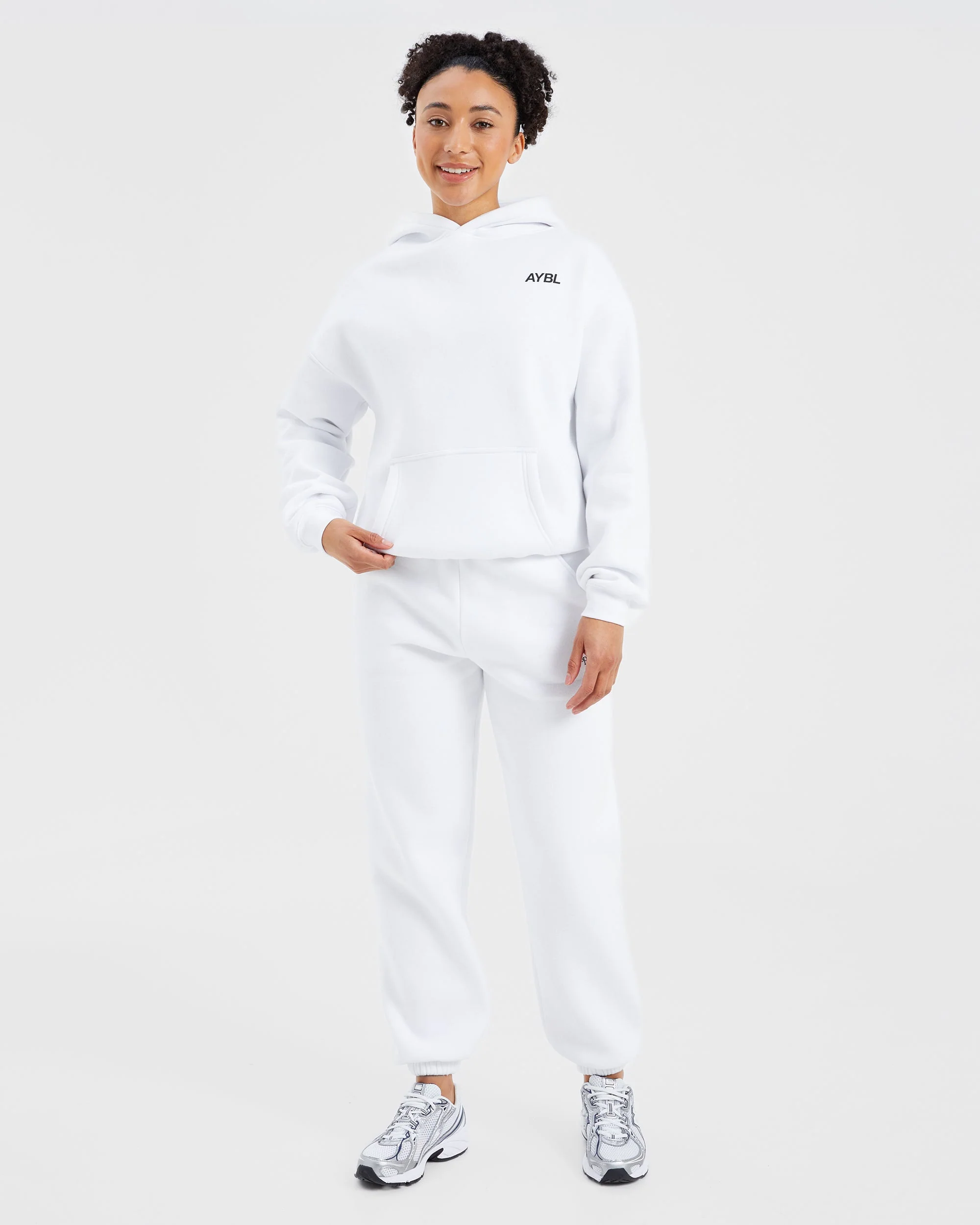 AYBL Sports Club Oversized Hoodie - Wit - Image 4