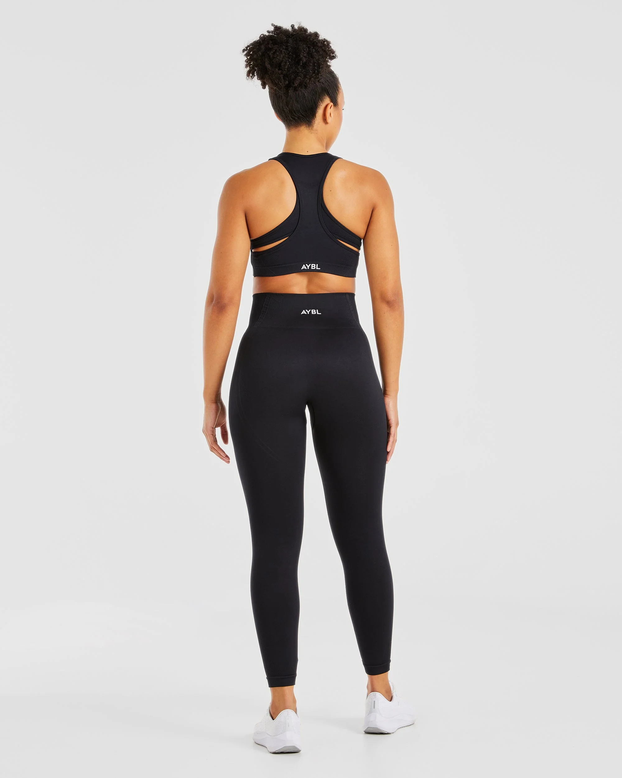 Balance V3 Seamless Sports Bra - Zwart - Image 4