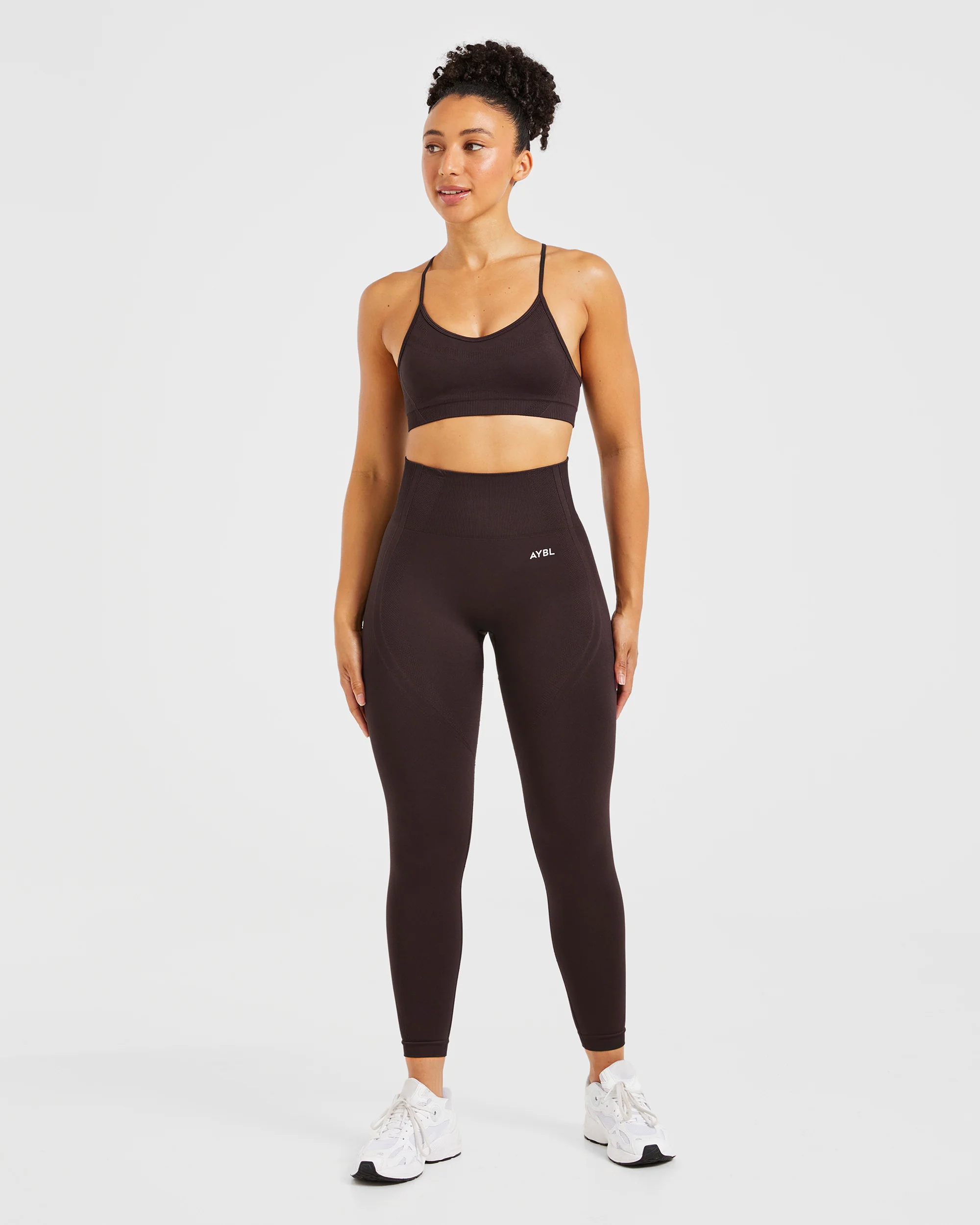 Balance V3 Seamless Strappy Sports Bra - Dark Bruin - Image 3