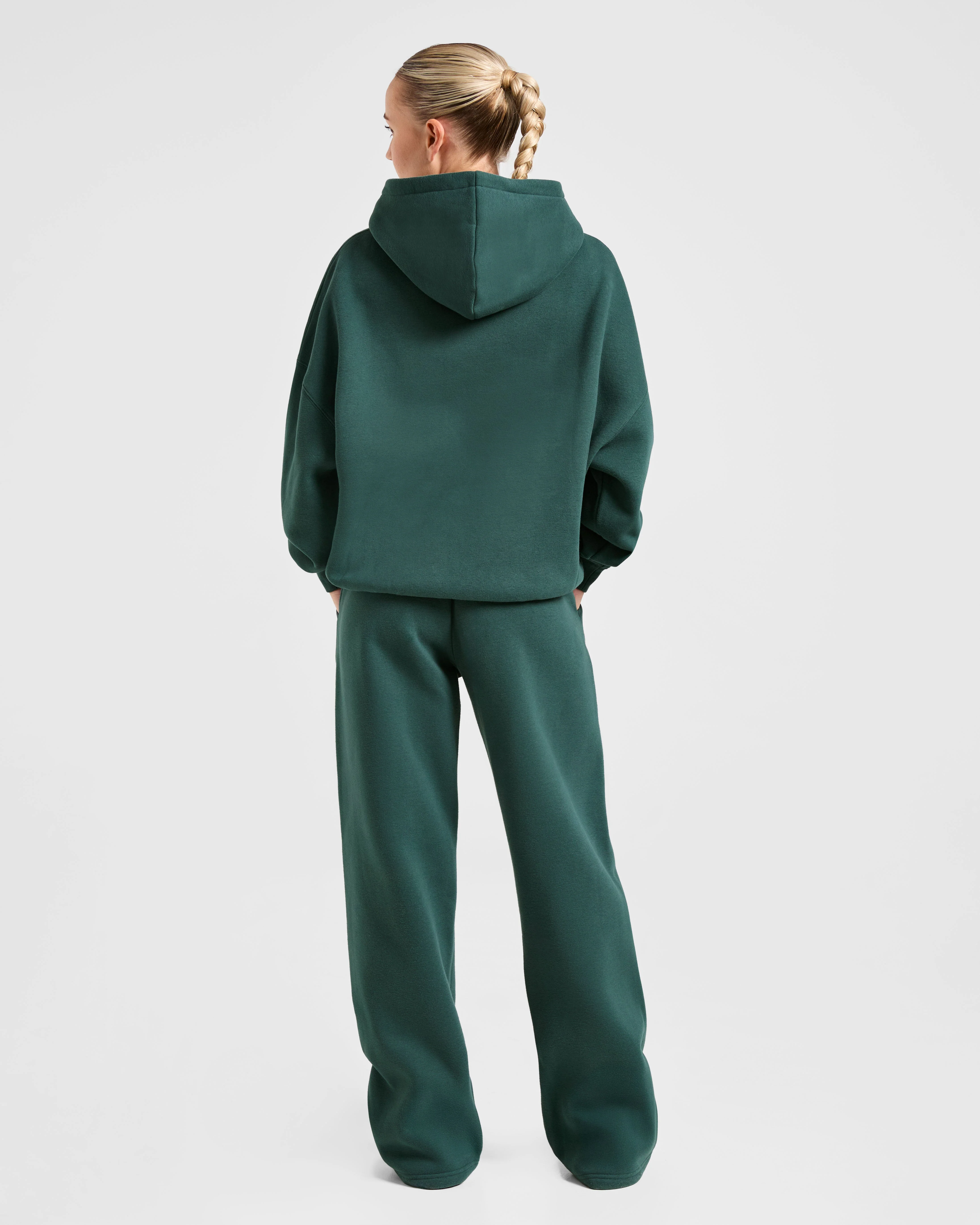 Classic Plush Oversized Straight Leg Joggers - Pine Groen - Image 4