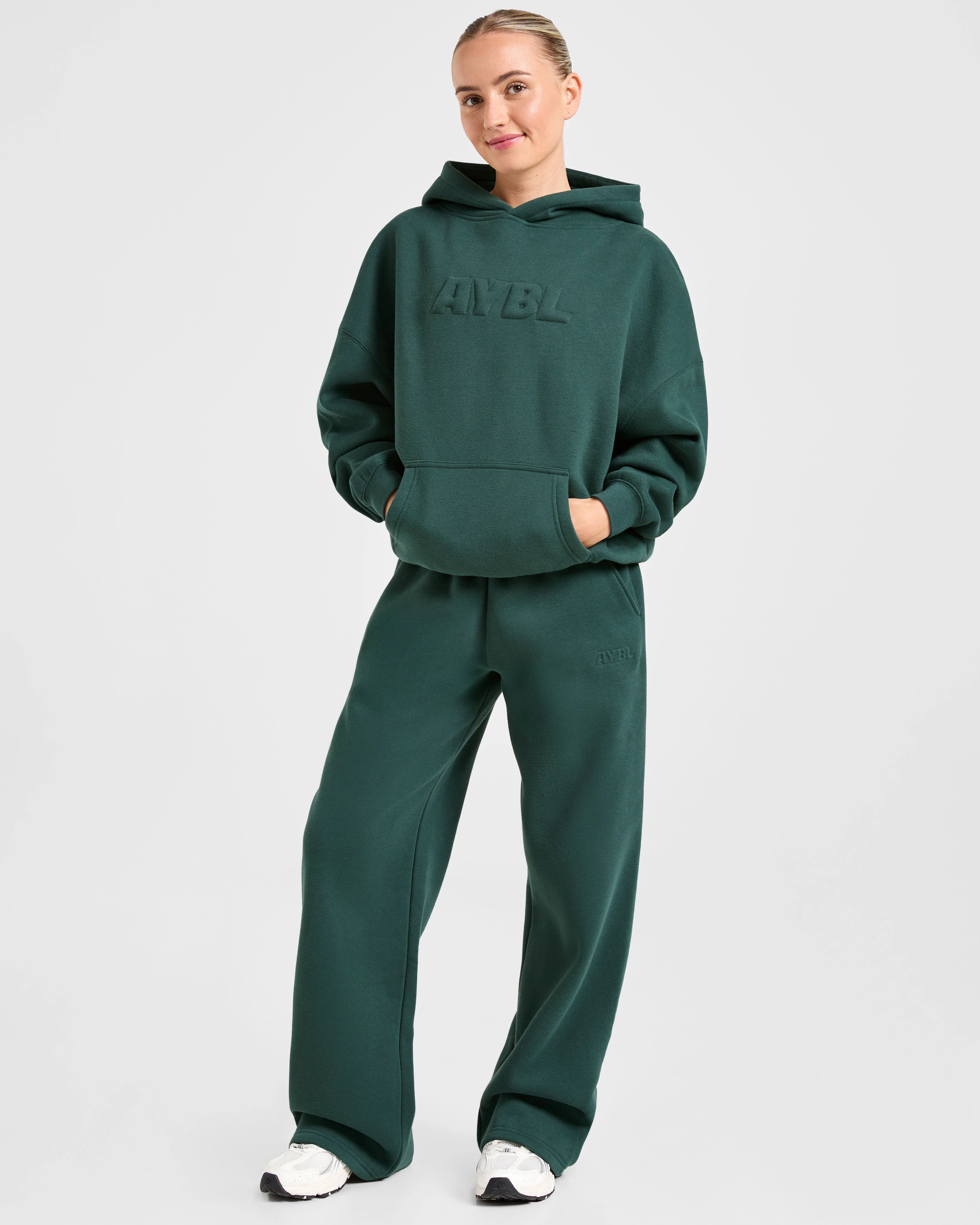 Classic Plush Oversized Straight Leg Joggers - Pine Groen - Image 7