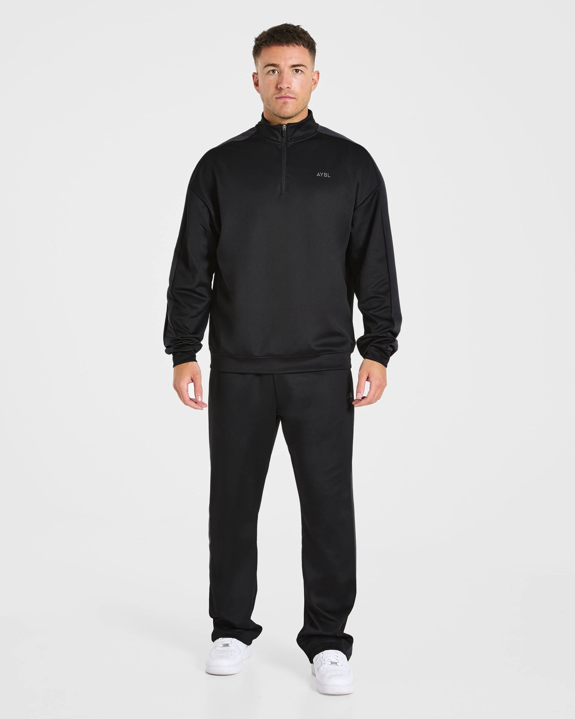 Classic Track Straight Leg Joggers - Zwart/Charcoal - Image 3