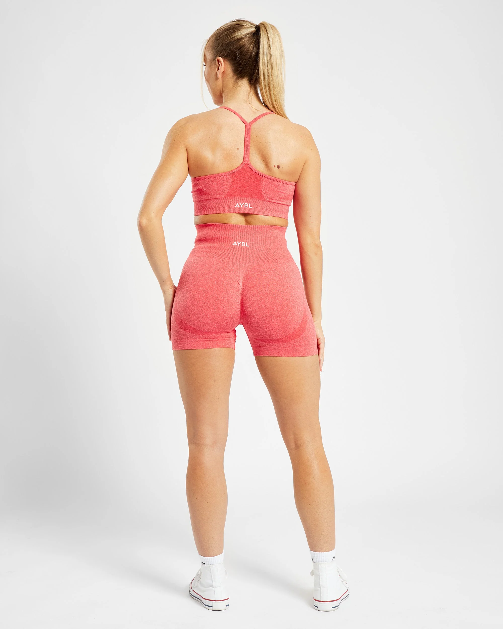 Empower Seamless Sports Bra - Coral Rood Marl - Image 4