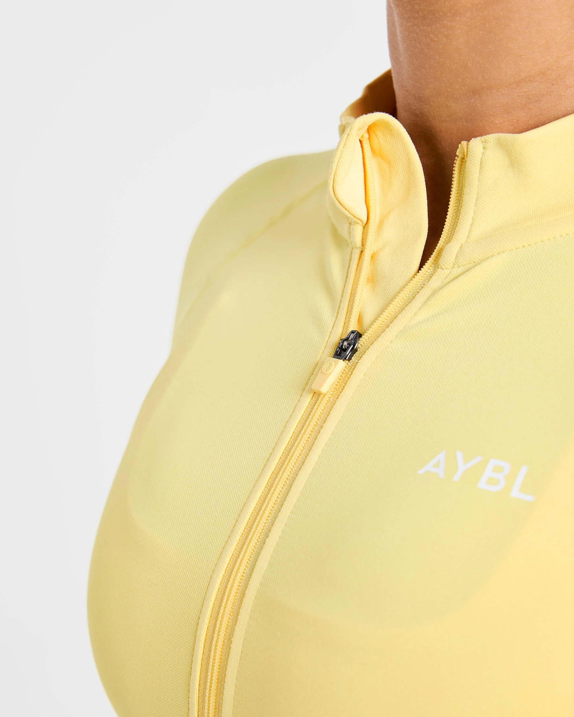 Enhance Seamless Jacket - Bright Geel - Image 6