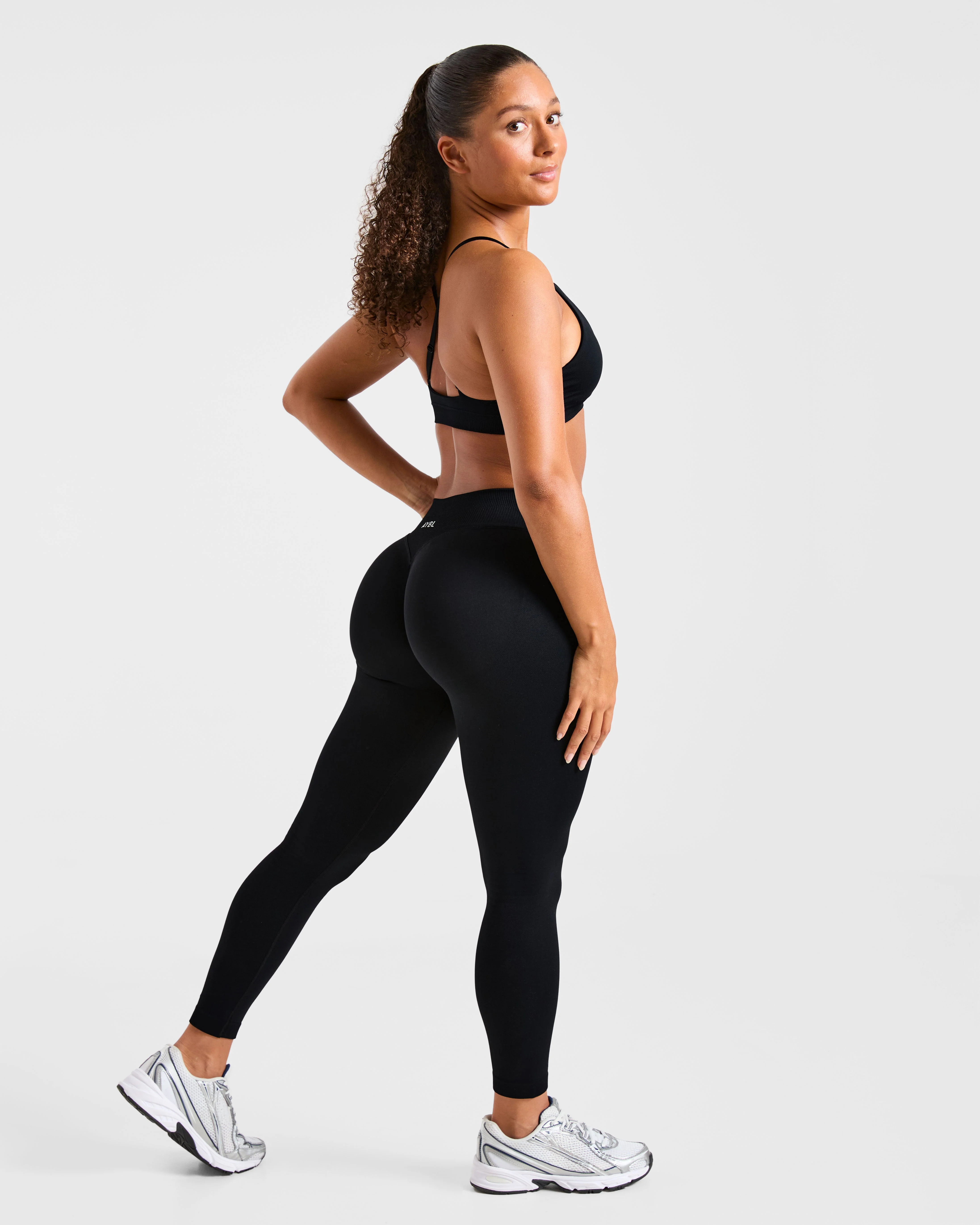 Enhance Seamless Leggings - Zwart - Image 4