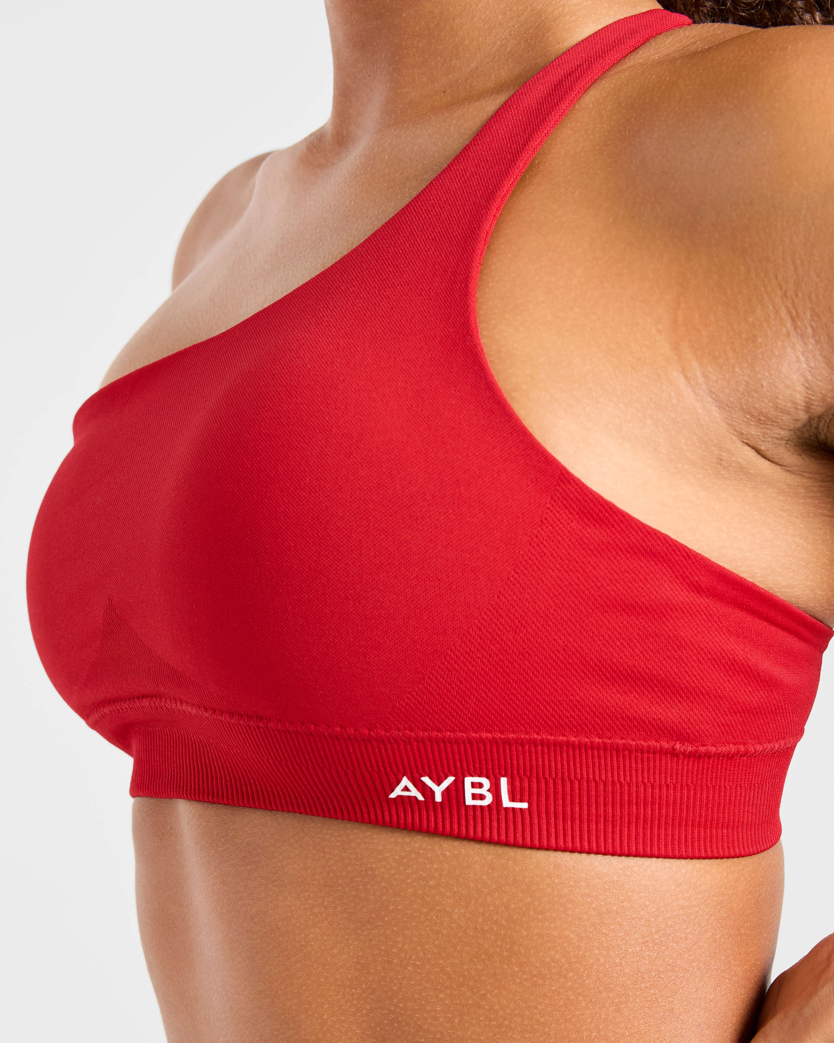 Enhance Seamless One Shoulder Sports Bra - Rood - Image 5