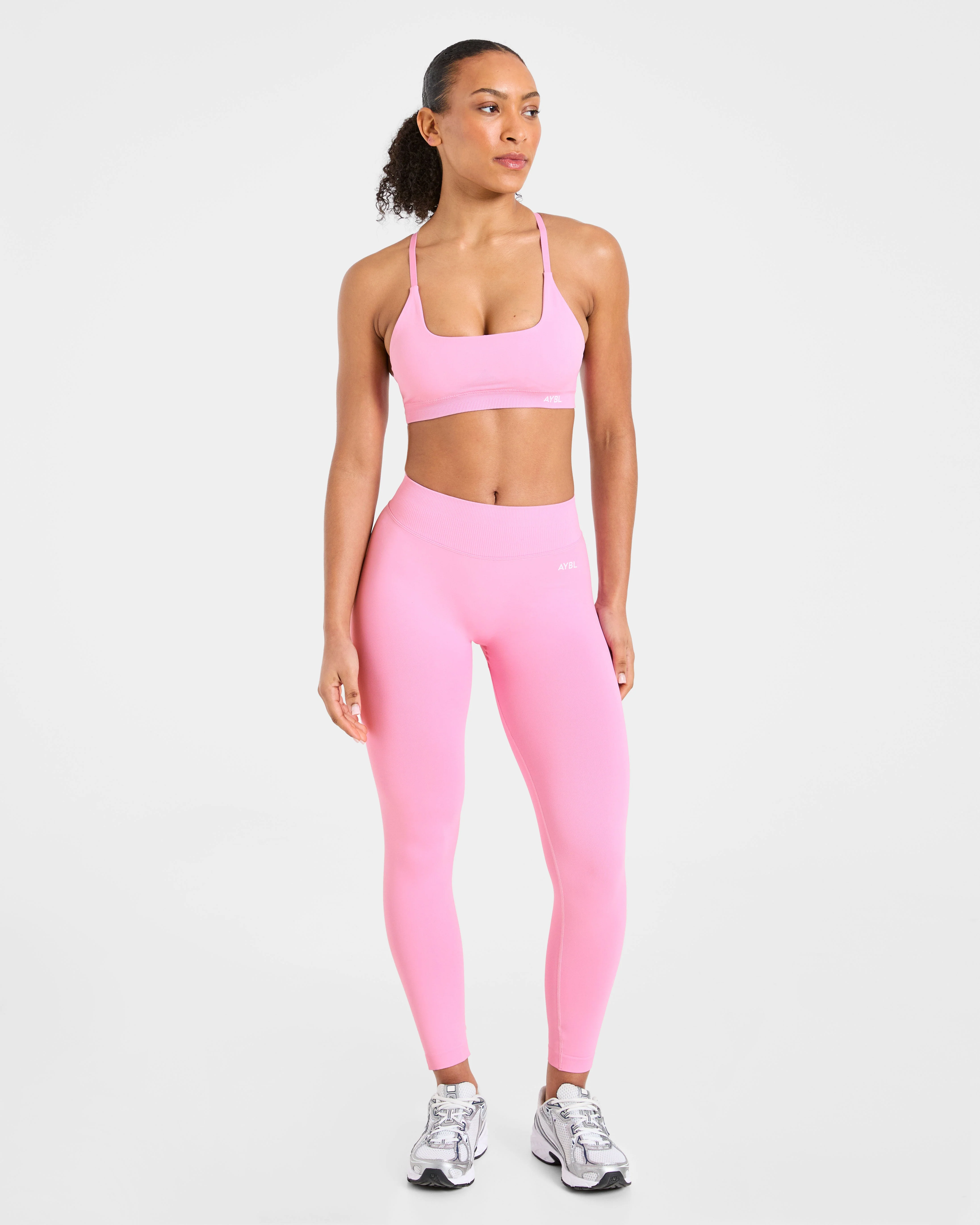 Enhance Seamless Sports Bra - Sugar Roze - Image 3