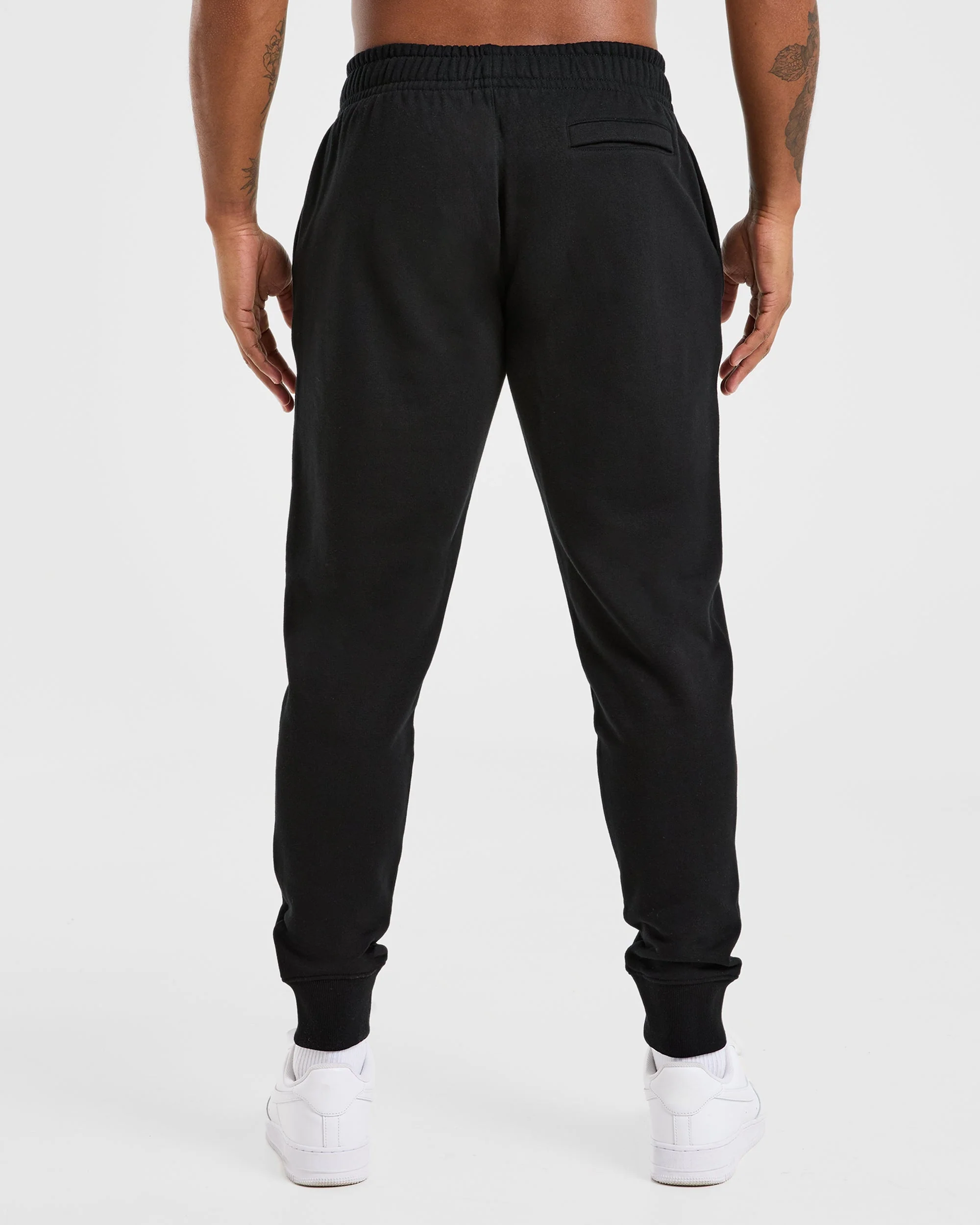 Essential Lightweight Joggers - Zwart - Image 2