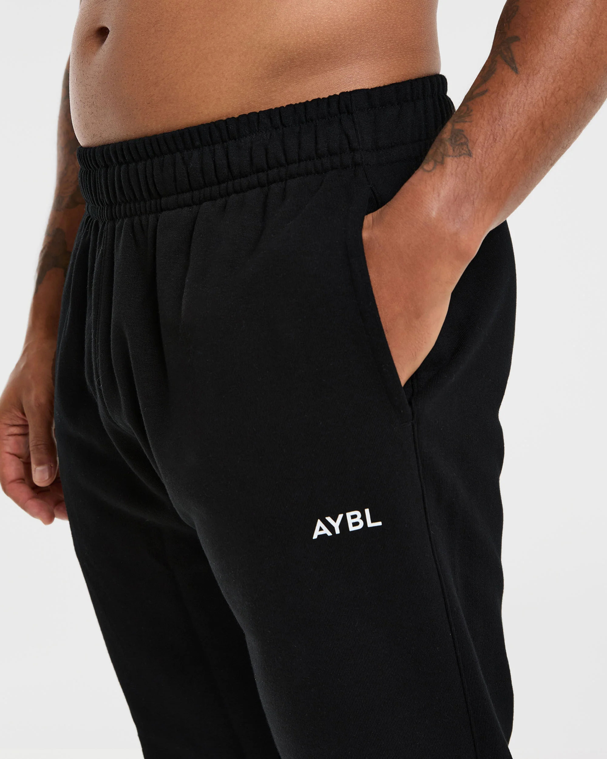 Essential Lightweight Joggers - Zwart - Image 5