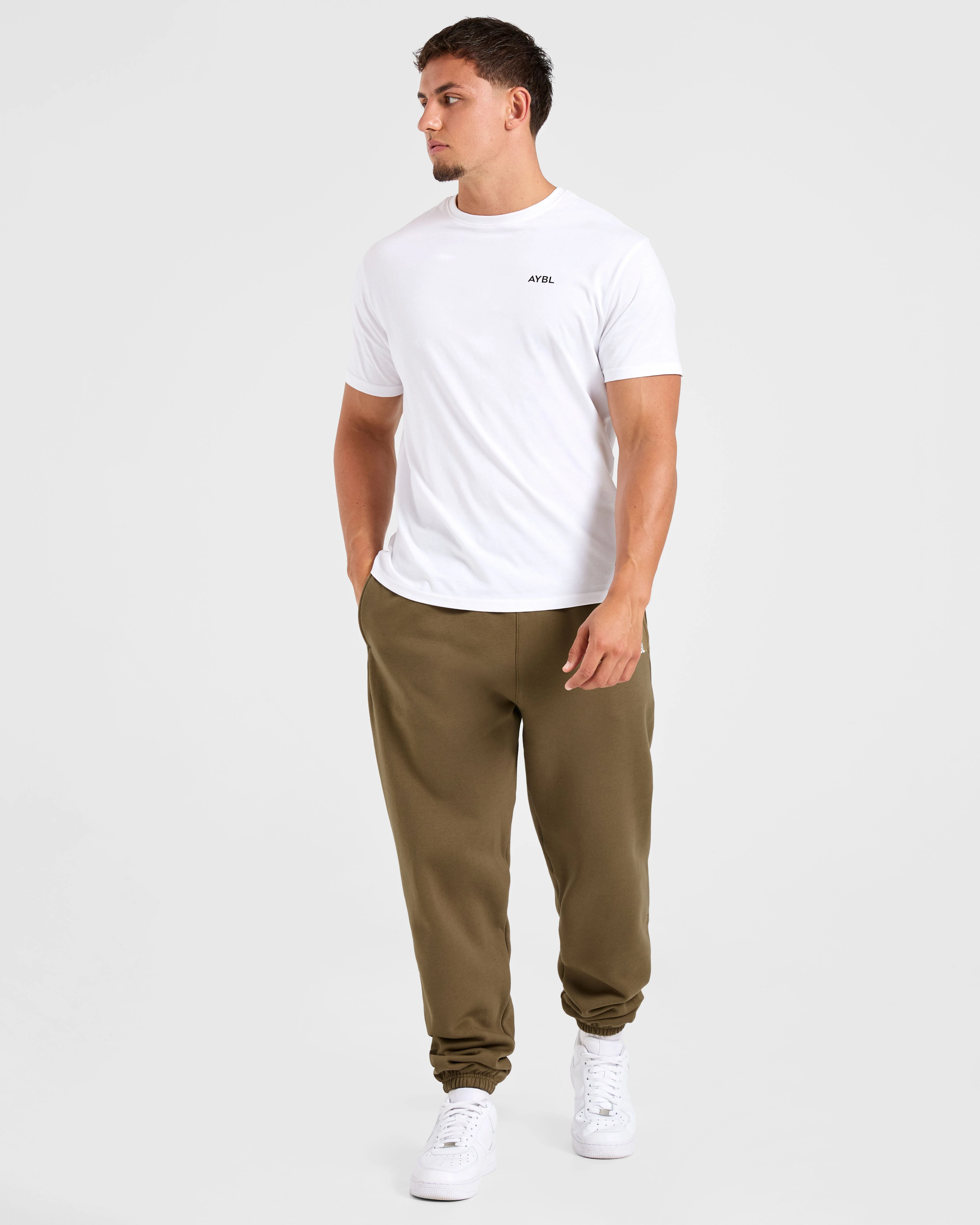 Essential Oversized Joggers- Olive Groen - Image 8