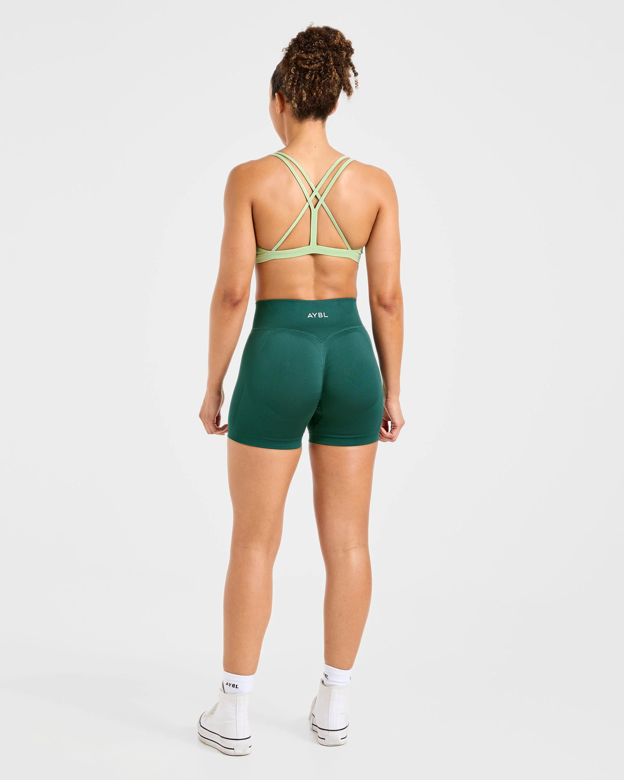 Essential Strappy Sports Bra - Soft Groen - Image 4