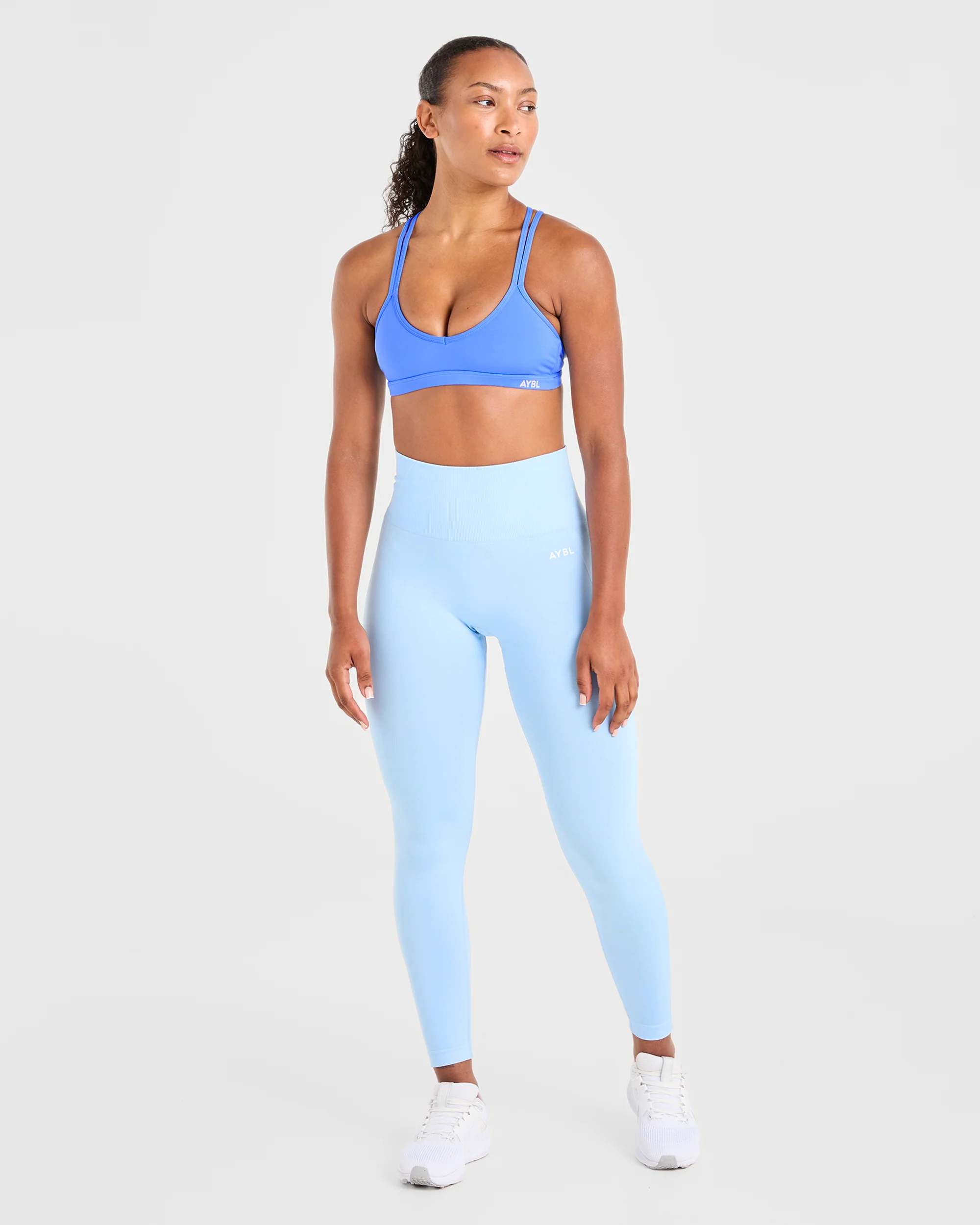 Essential Strappy Sports Bra - Summer Blauw - Image 3