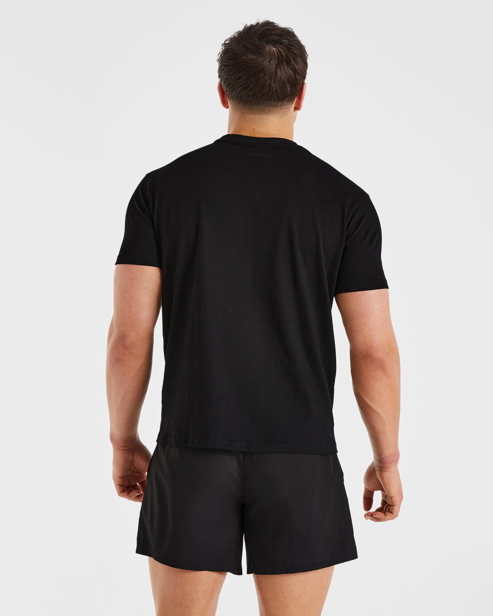 Essential T Shirt - Zwart - Image 2