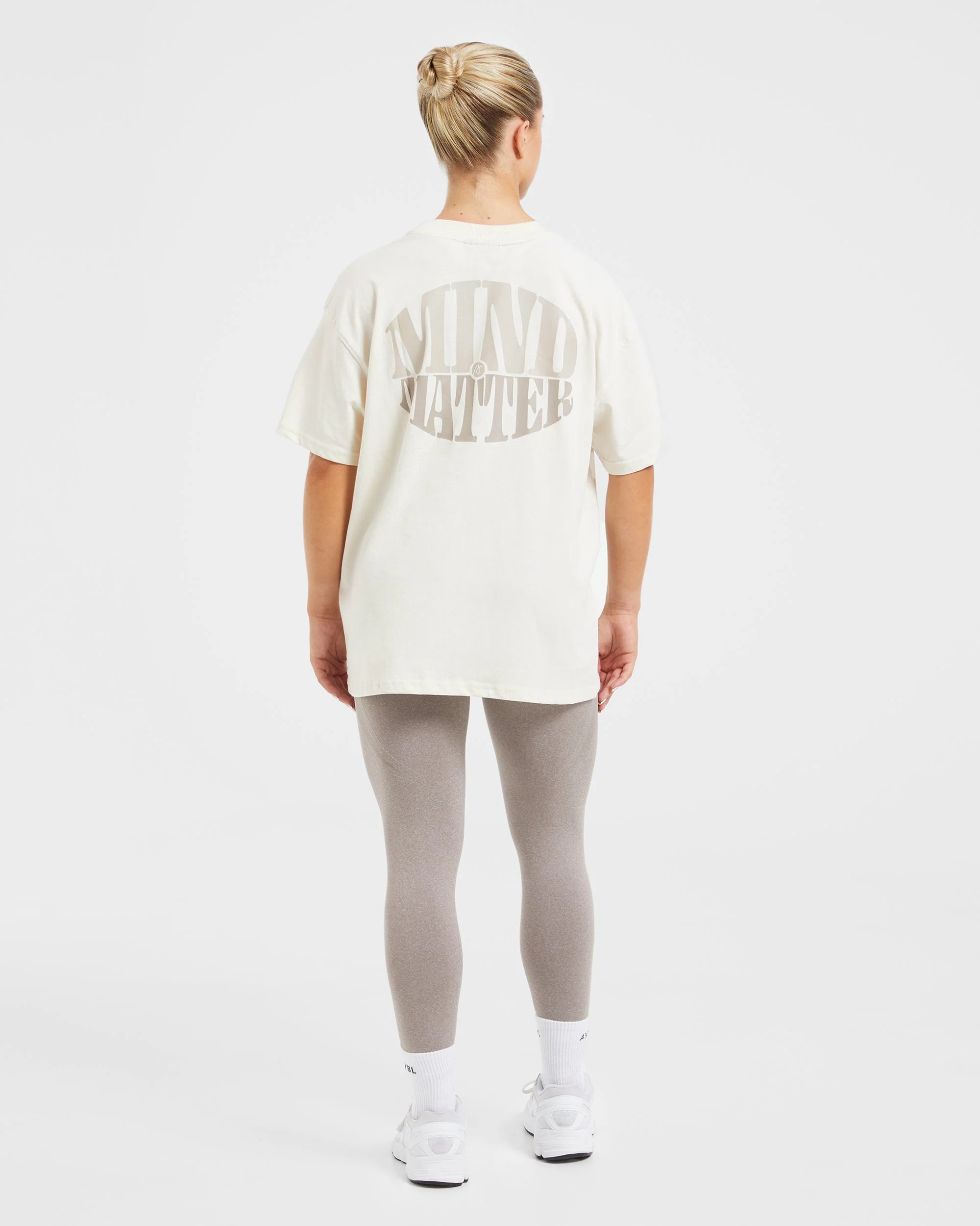 Mind Over Matter Oversized T Shirt - Beige/Bruin - Image 4