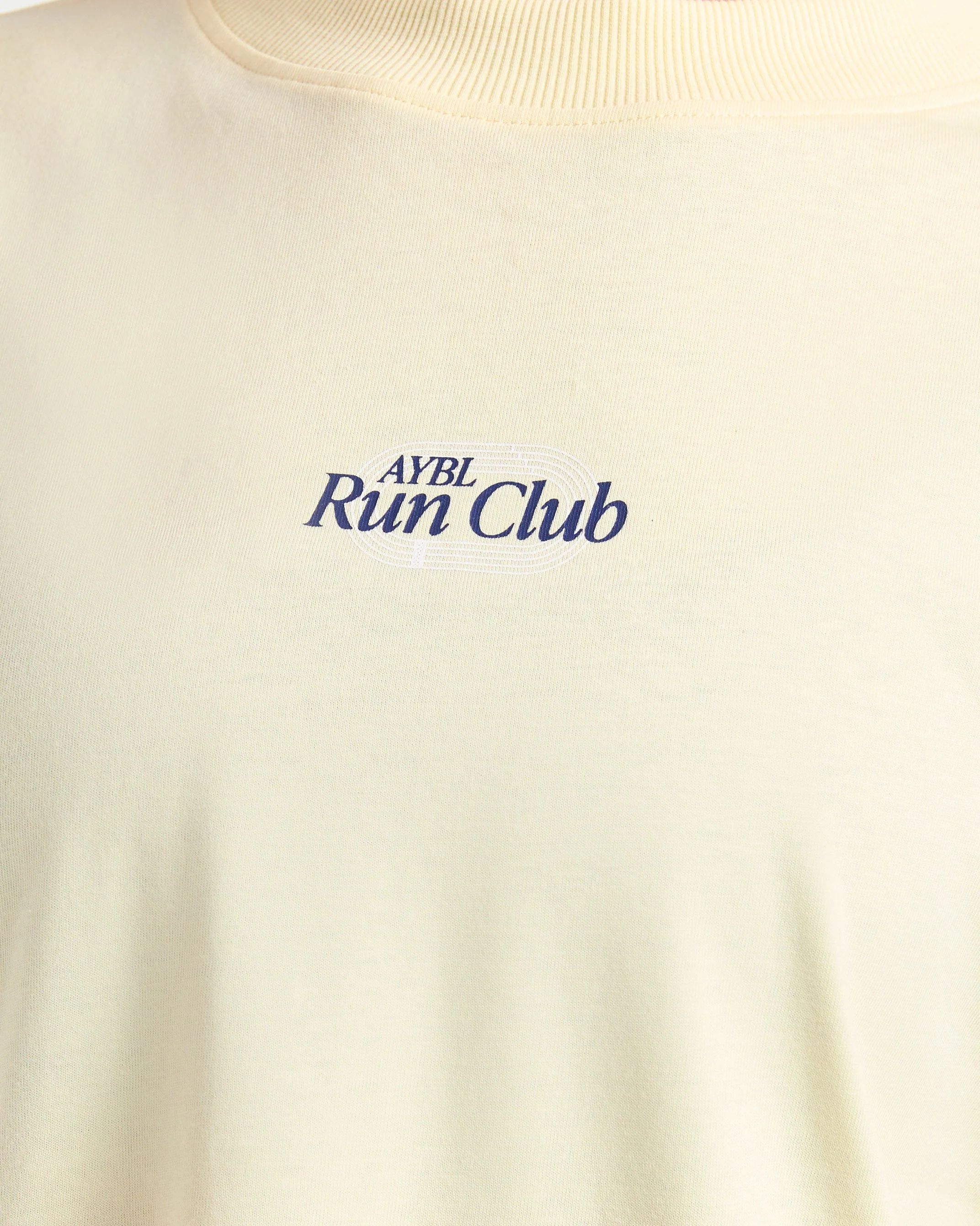 Run Club Oversized T Shirt - Butter Geel - Image 5