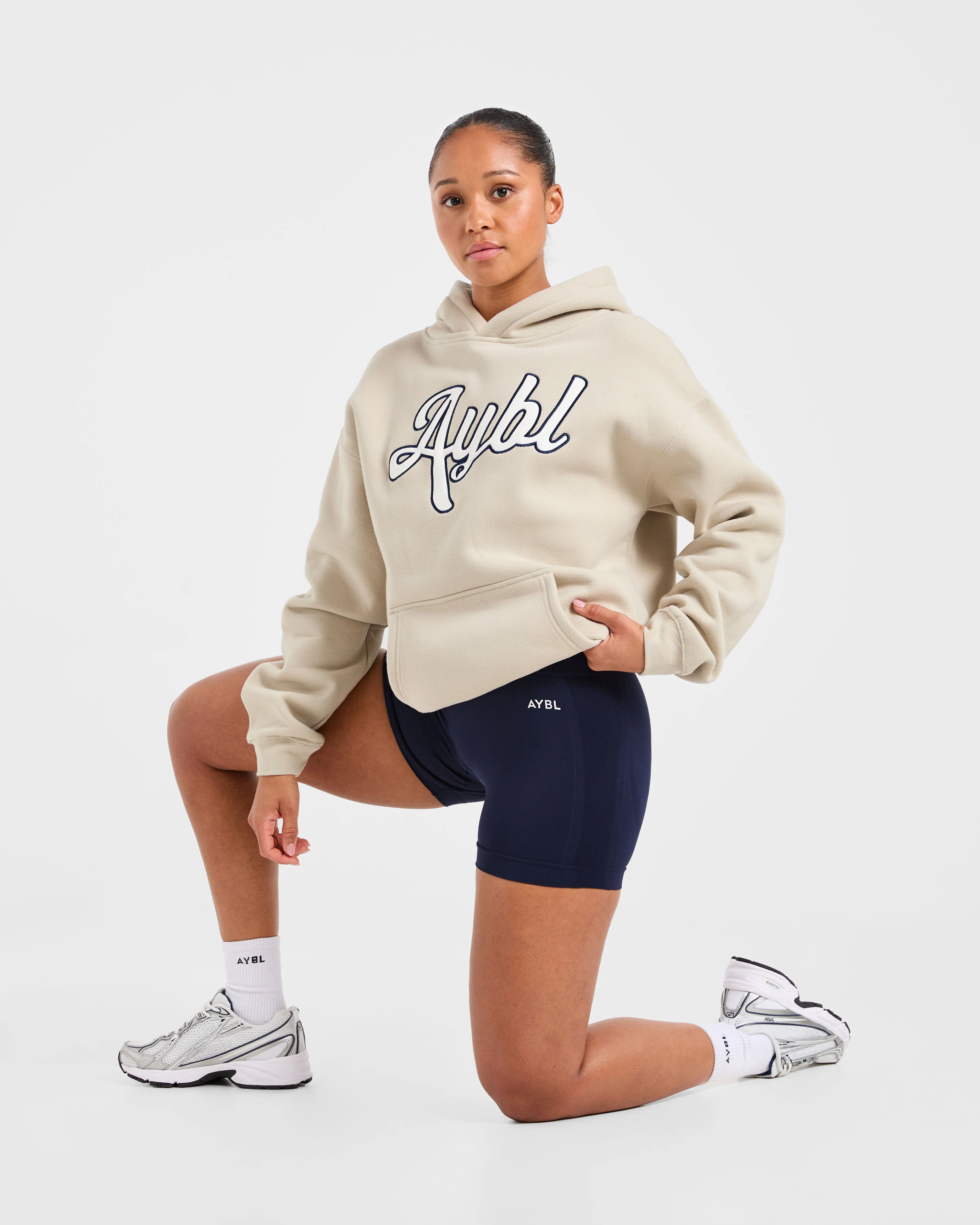 Script Embroidered Oversized Hoodie - Zand/Navy - Image 8