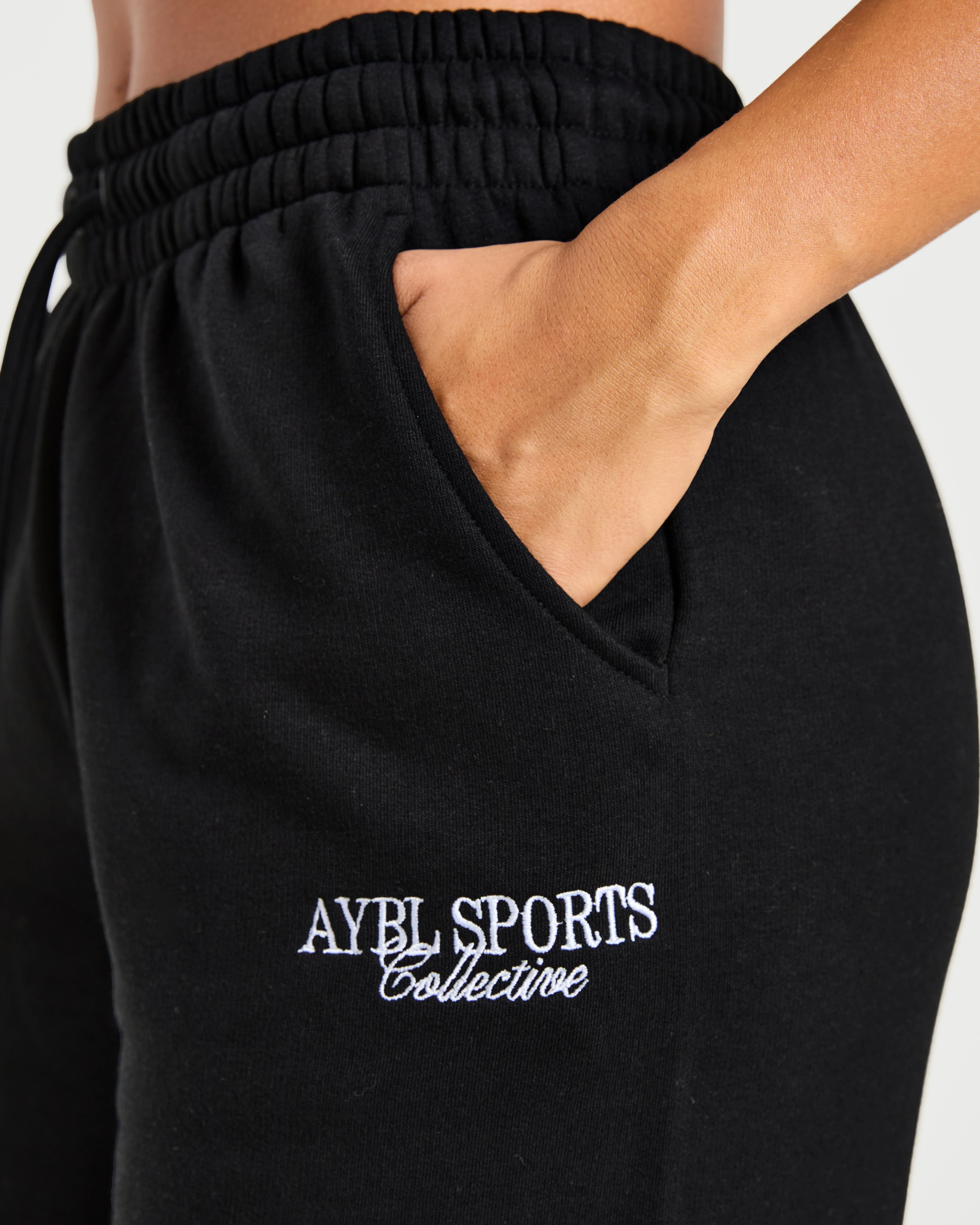 Sports Collective Oversized Straight Leg Joggers - Zwart - Image 5