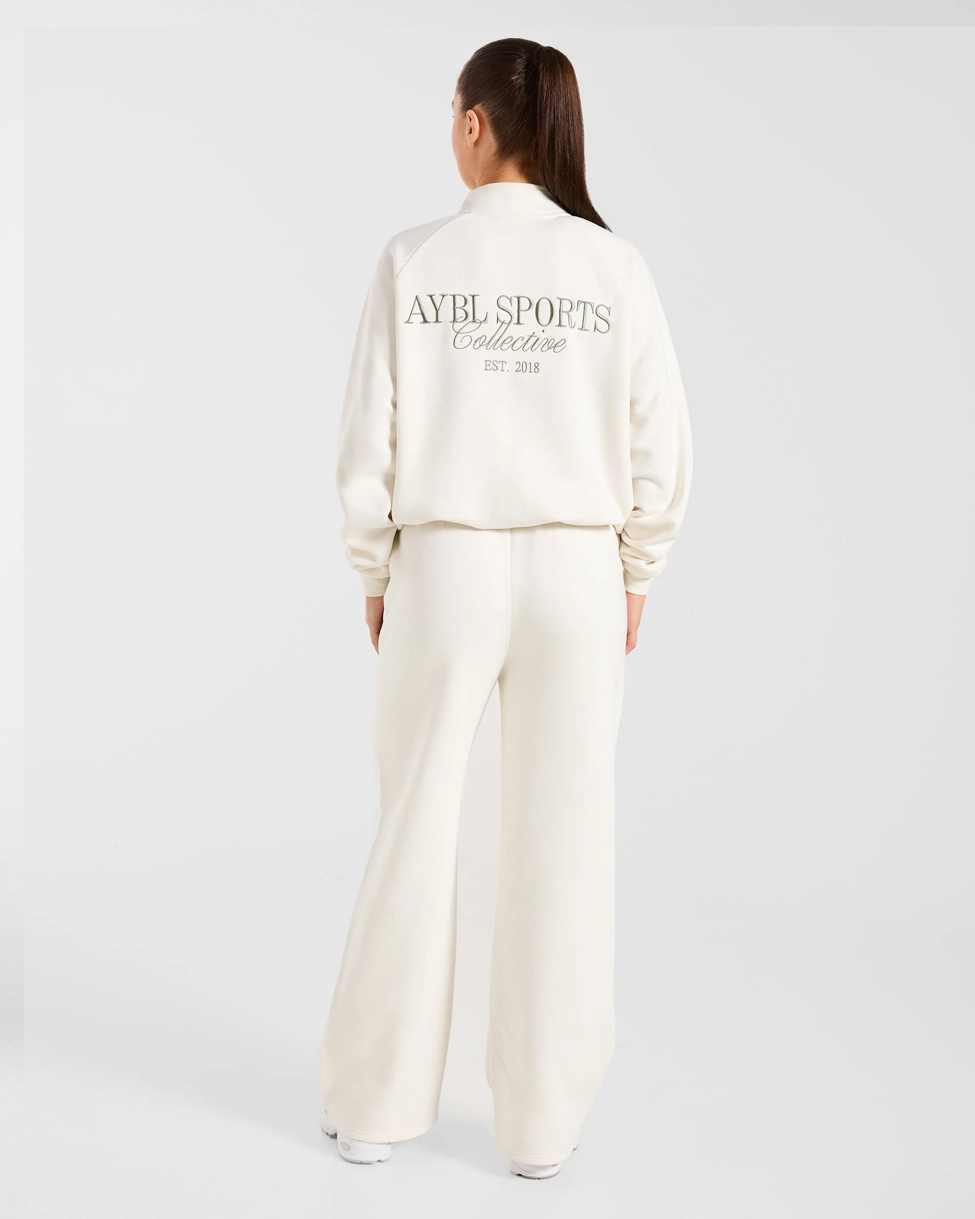 Sports Collective Oversized Straight Leg Joggers - Off Wit/Groen - Image 4