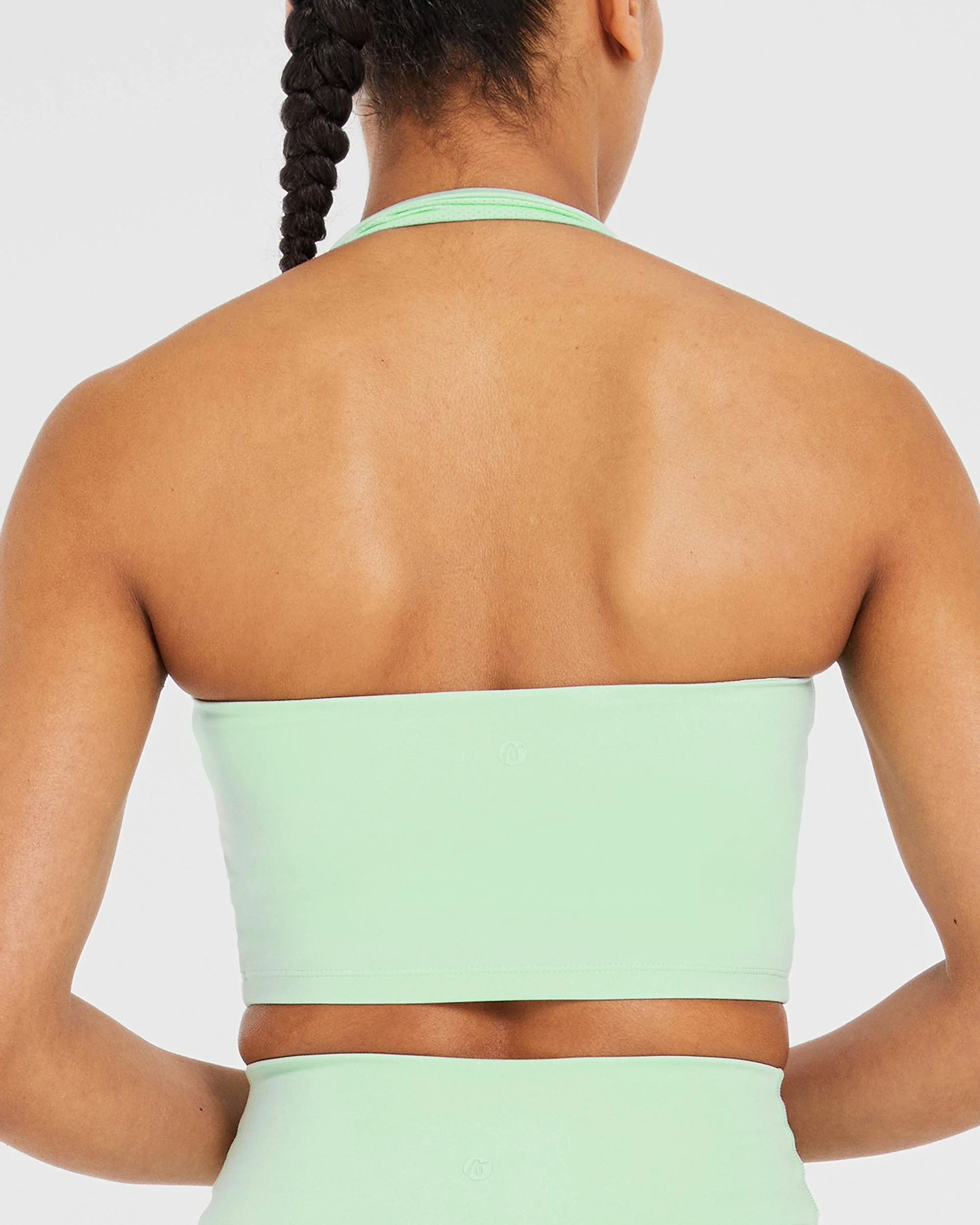 Staple Halterneck Crop Top - Mint Groen - Image 6