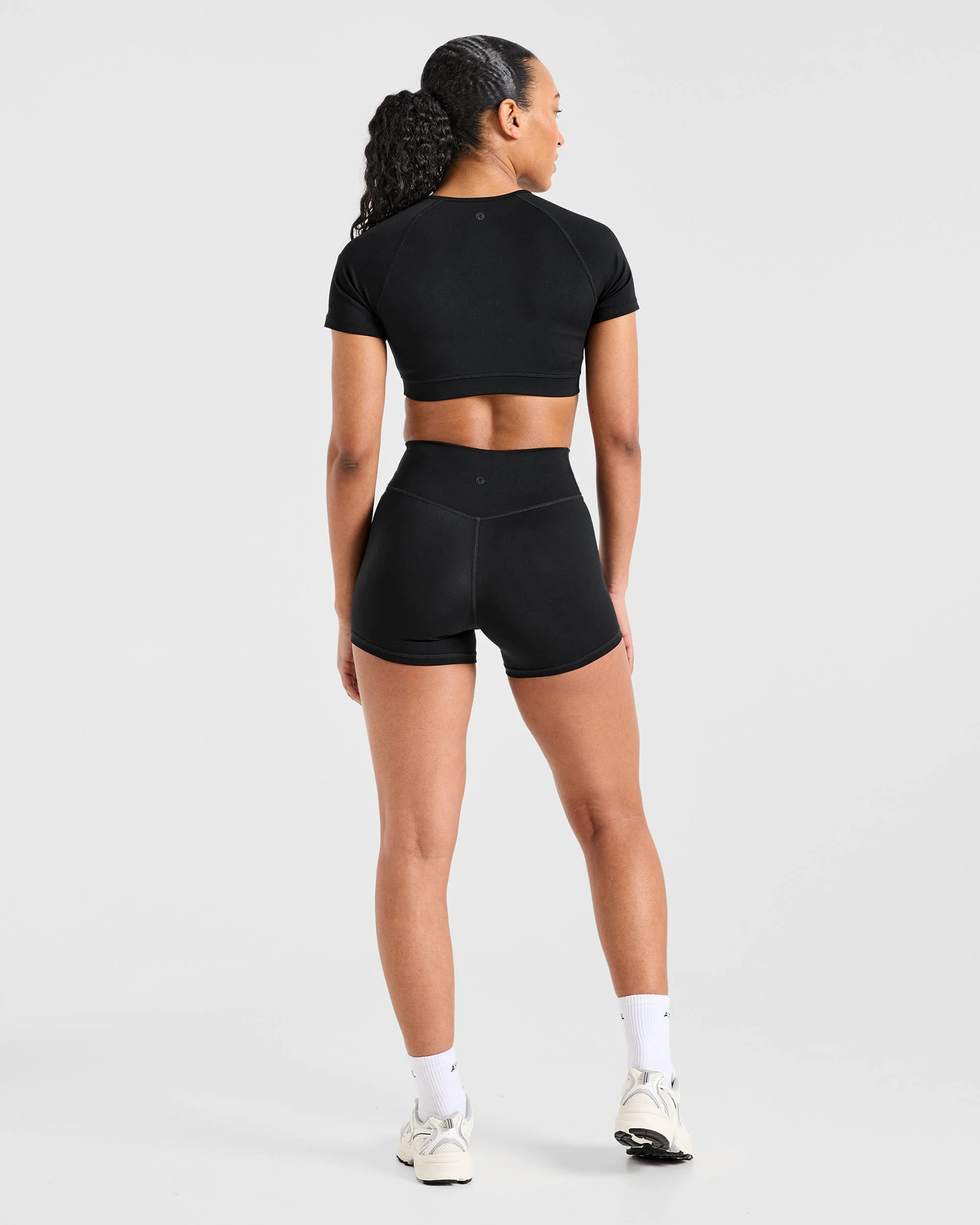 Staple Shorts - Zwart - Image 4