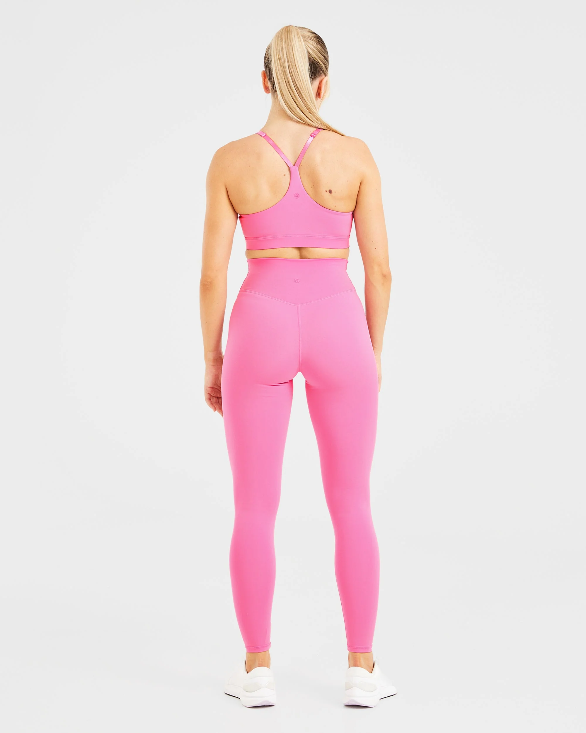 Staple Sports Bra - Summer Roze - Image 4