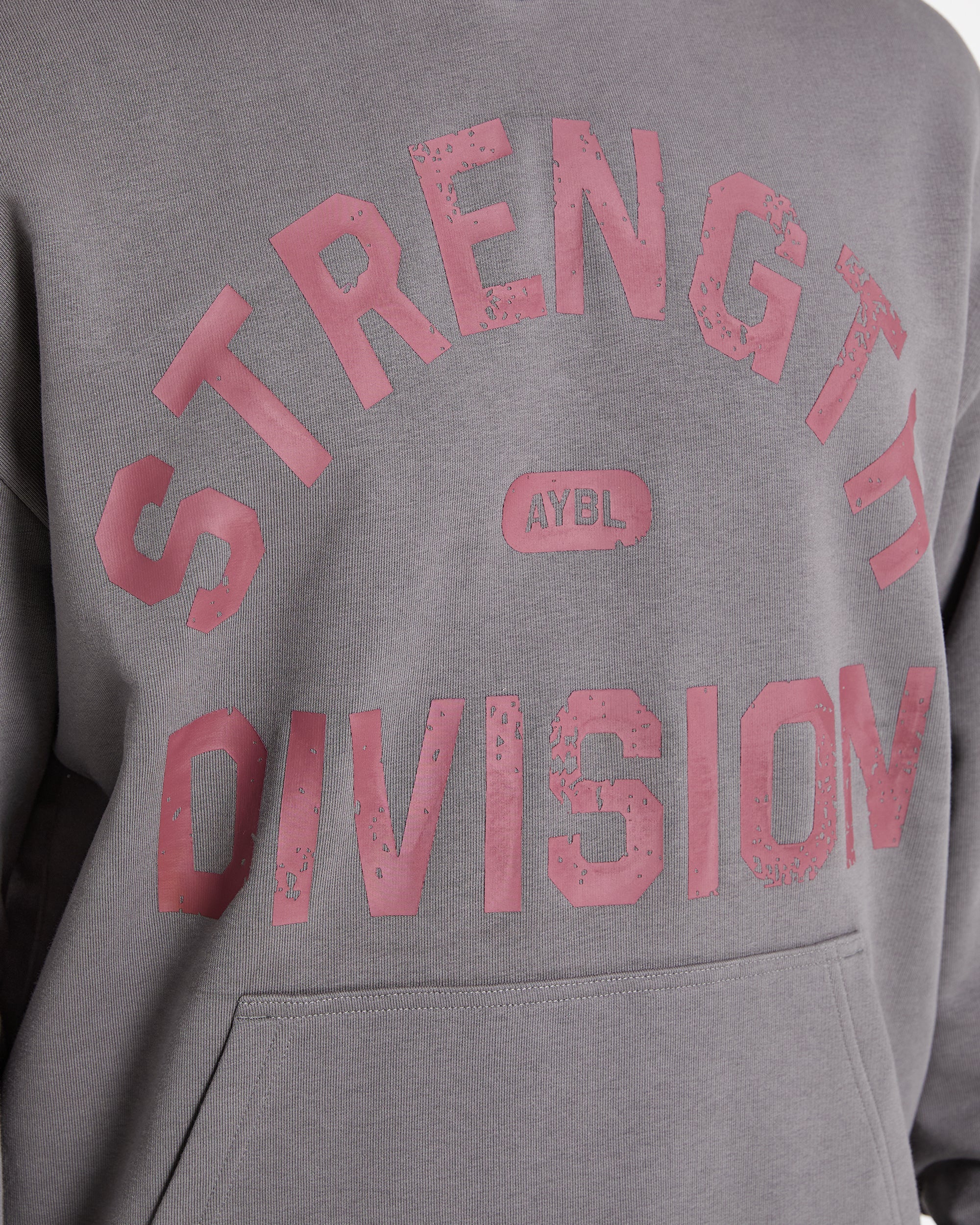 Strength Division Oversized Hoodie - Charcoal/Rood - Image 6