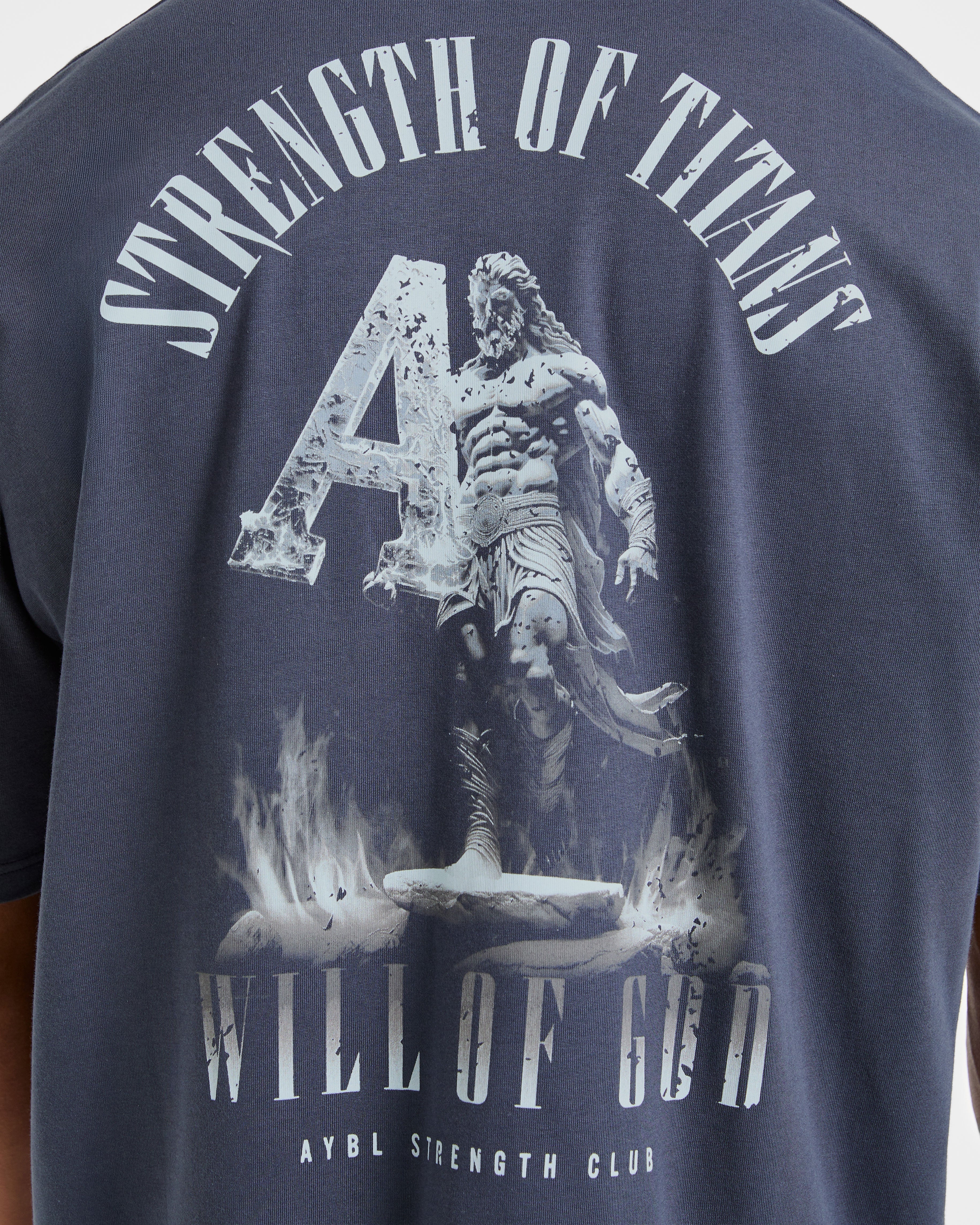 Strength Of Titans Oversized T Shirt - Deep Ocean Blauw - Image 6