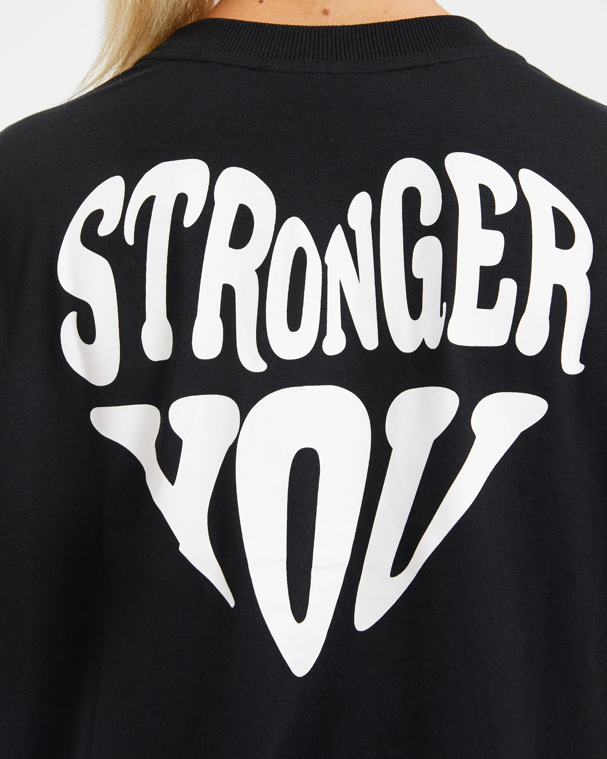 Stronger You Oversized T Shirt - Zwart - Image 6
