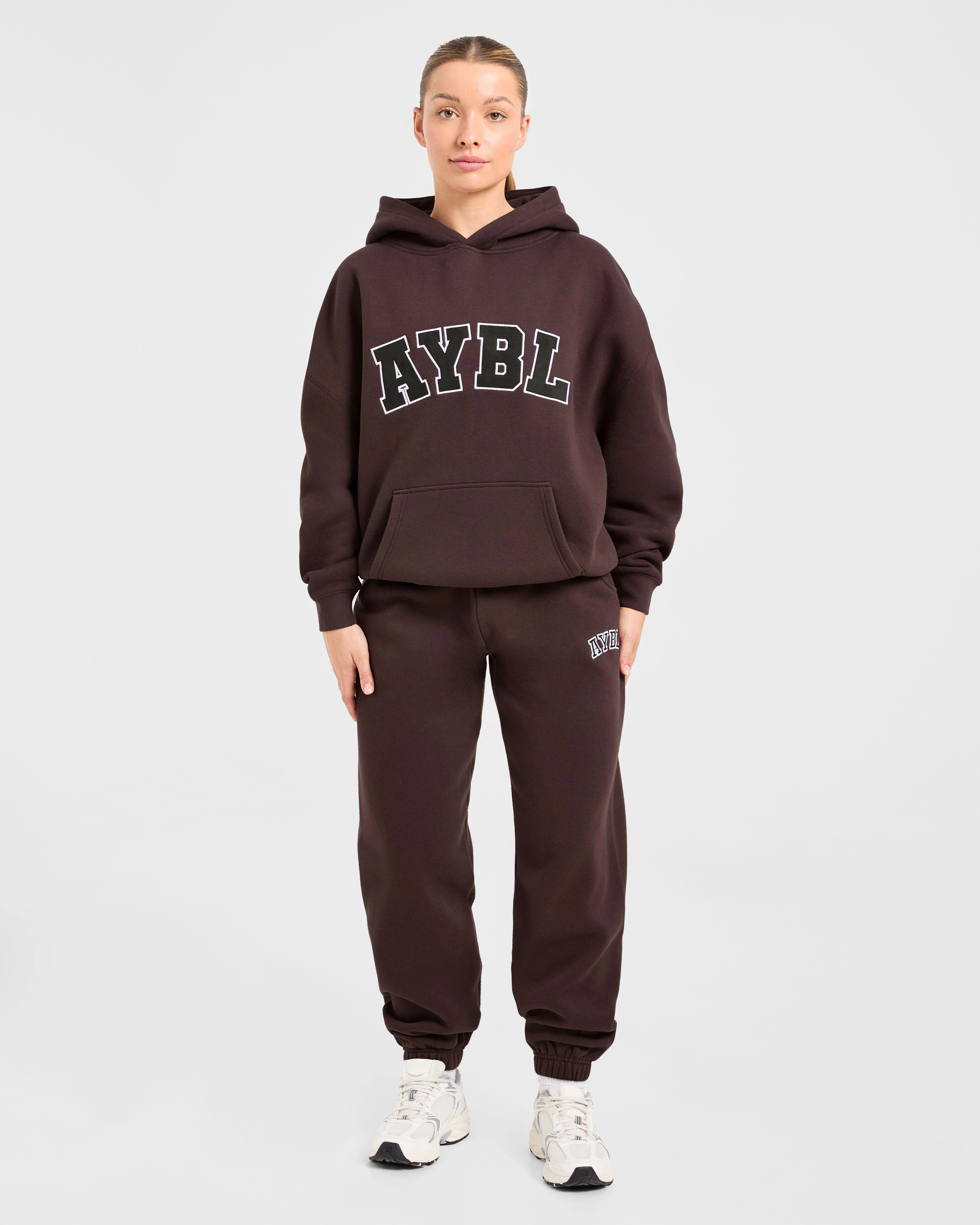 Varsity 2.0 Oversized Joggers - Cocoa Bruin - Image 3